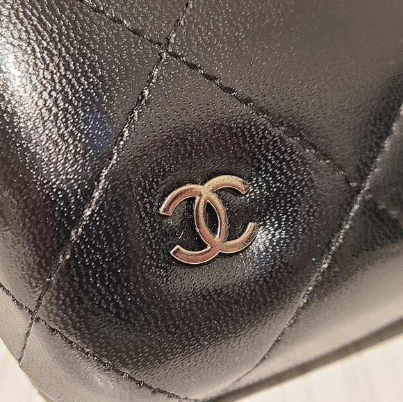 Chanel Black Quilted Look Sunglass Case in Black New Empty - Picture 1 of 4